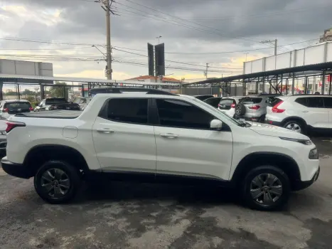 Toro 1.8 16V 4P FLEX FREEDOM AUTOMÁTICO