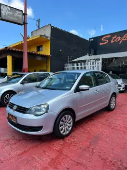 POLO SEDAN 1.6 MI 8V