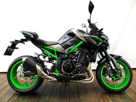 KAWASAKI KAWASAKI Z900