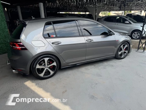 Golf GTi 2.0 TSI 220cv Aut.