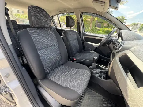 SANDERO 1.6 Expression 8V Hi-torque