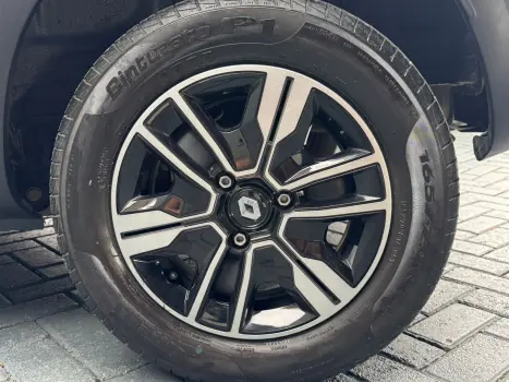 KWID 1.0 12V SCE Intense