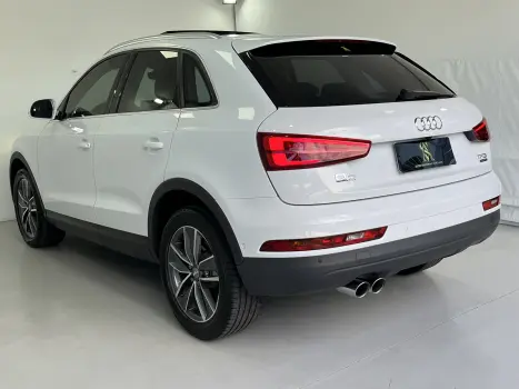 Q3 2.0 TFSI Ambiente Quattro S Tronic