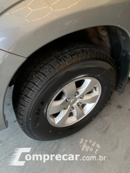 HILUX 2.7 SRV 4X2 CD 16V