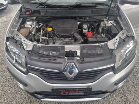 SANDERO - 1.6 STEPWAY 8V 4P MANUAL