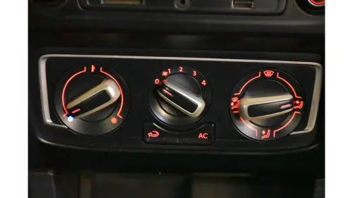 FOX - 1.6 MI ROCK IN RIO 8V 4P MANUAL