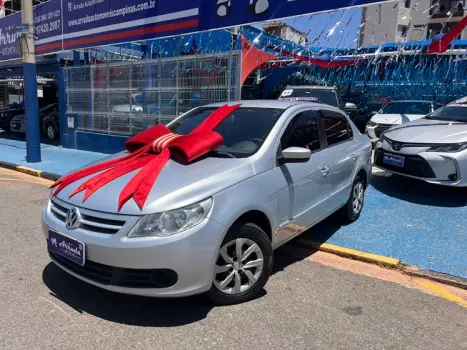 Volkswagen VOYAGE 4 portas