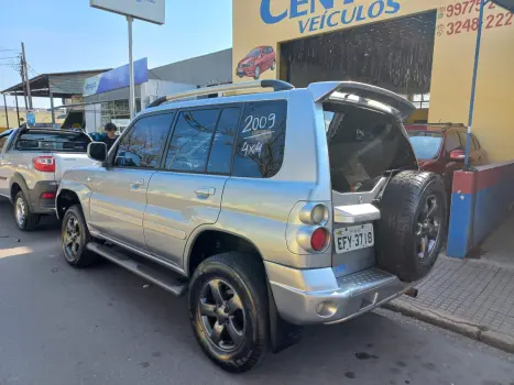 PAJERO 2.0 TR4 4X4 16V