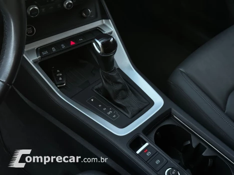 Q3 2.0 40 TFSI Performance Quattro