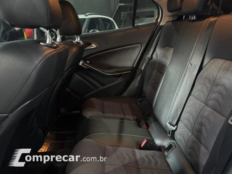 GLA 200 1.6 CGI FLEX STYLE 7G-DCT