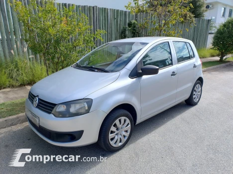 Volkswagen FOX 1.6 MI 8V 4 portas