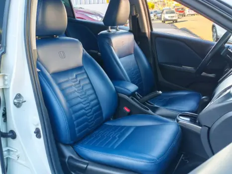 CITY Sedan EX 1.5 Flex 16V 4p Aut.