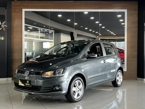 Volkswagen FOX 1.0 MI COMFORTLINE 8V FLEX 4P MANUAL 4 portas