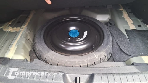 YARIS 1.5 16V Sedan XLS