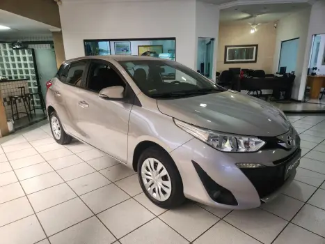 Yaris Hatch 1.3 16V 4P FLEX XL MULTIDRIVE AUTOMÁTICO CVT