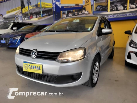 Volkswagen FOX 1.6 MI I-motion 8V 4 portas