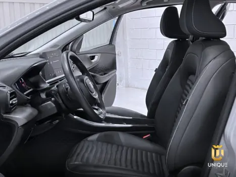 FASTBACK - 1.0 TURBO 200 AUDACE CVT