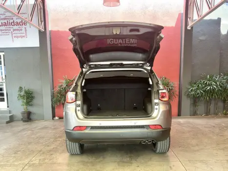 COMPASS 2.0 16V DIESEL LIMITED 4X4 AUTOMÁTICO