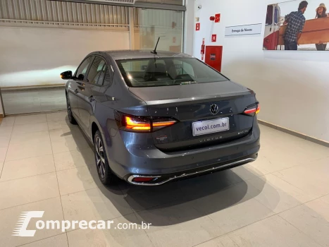 Virtus 1.0 4P 200 TSI FLEX HIGHLINE AUTOMÁTICO