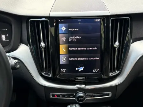 XC60 2.0 T5 Momentum AWD Geartronic