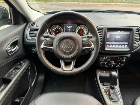 Compass 2.0 16V Flex Longitude Automático