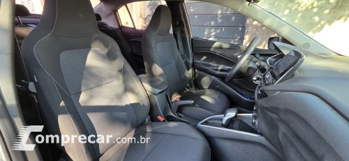 ONIX 1.0 Turbo Plus LT