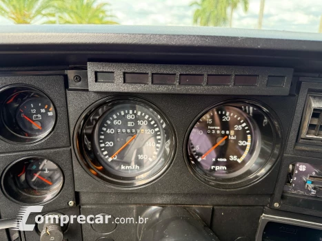 D20 4.0 Custom DE Luxe CS 8V