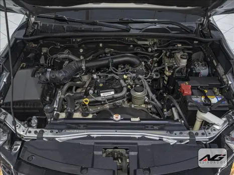 HILUX SW4 2.7 SRV 7 Lugares 4X2 16V