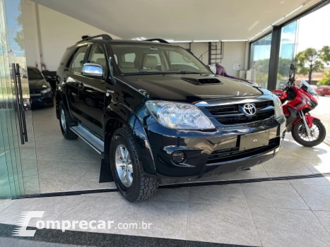 HILUX SW4 3.0 SRV 4X4 16V TURBO INTERCOOLER DIESEL 4P AUTOMÁ