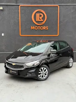 CHEVROLET ONIX 1.4 MPFI LT 8V 4 portas
