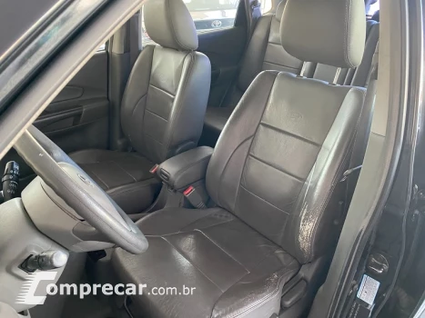 TUCSON 2.0 GL 2WD 16V