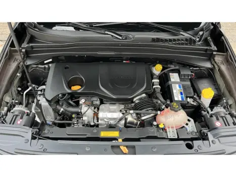 RENEGADE 1.3 T270 TURBO FLEX LONGITUDE AT6