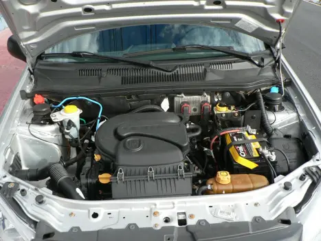 STRADA 1.4 MPI Hard Working CD 8V