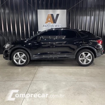 Q3 2.0 40 TFSI Sportback Performance Black Quattro