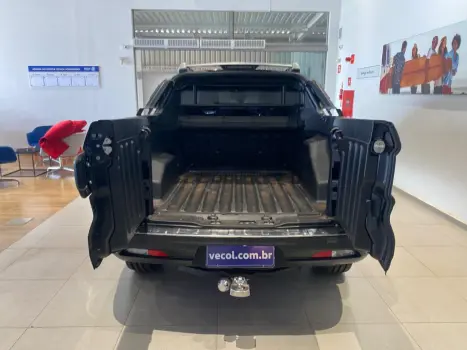 Toro 2.0 16V 4P VOLCANO 4WD TURBO DIESEL AUTOMÁTICO