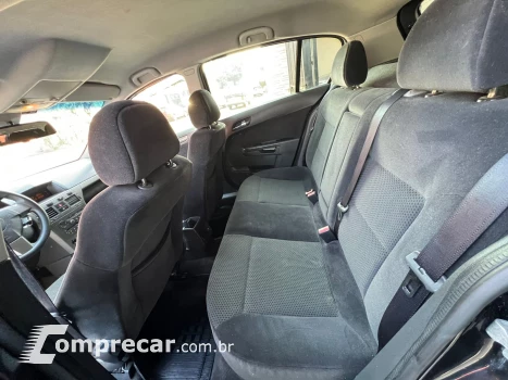 VECTRA 2.0 MPFI GT Hatch 8V