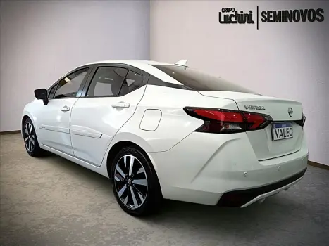 VERSA 1.6 16V FLEX EXCLUSIVE XTRONIC