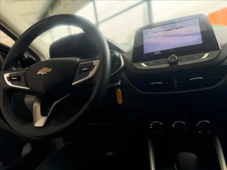 ONIX 1.0 Turbo Plus LT