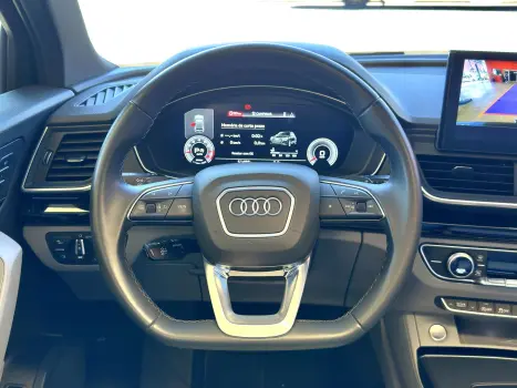 Q5 2.0 45 TFSI GASOLINA S LINE BLACK QUATTRO S TRONIC