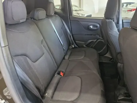 Renegade 1.8 16V 4P FLEX AUTOMÁTICO