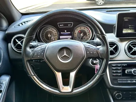 GLA 200 1.6 CGI ADVANCE 16V TURBO FLEX 4P AUTOMÁTICO