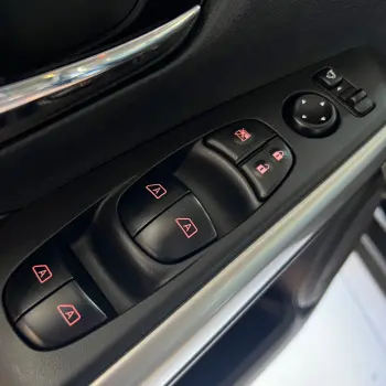 KICKS Exclusive 1.6 16V Flex Aut.