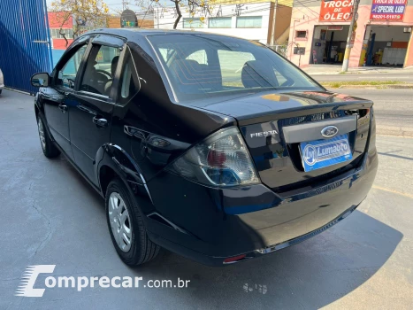 FIESTA 1.6 MPI First Sedan 8V