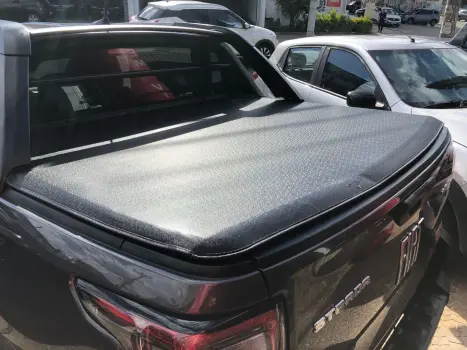 Strada 1.3 Firefly Flex Volcano Cd Cvt