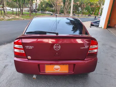 Astra Hatch 2.0 4P ELEGANCE FLEX