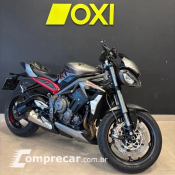 Triumph STREET TRIPLE 765 RS 4 portas