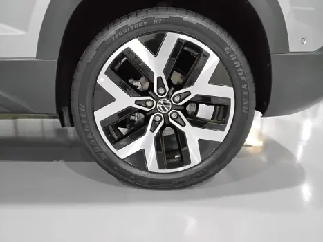 TAOS 1.4 250 TSI TOTAL FLEX COMFORTLINE AUTOMÁTICO