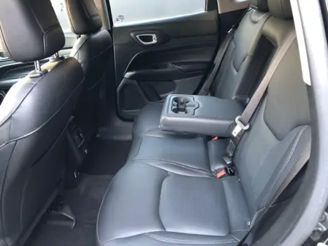 COMPASS LONG. T270 1.3 TB 4x2 Flex Aut.