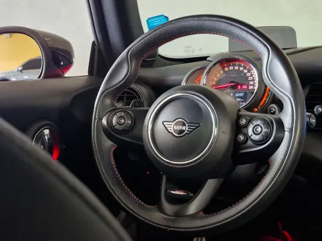 COOPER 2.0 16V Twinpower John Cooper Works