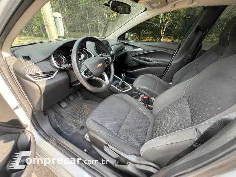 ONIX 1.0 Turbo Plus LT